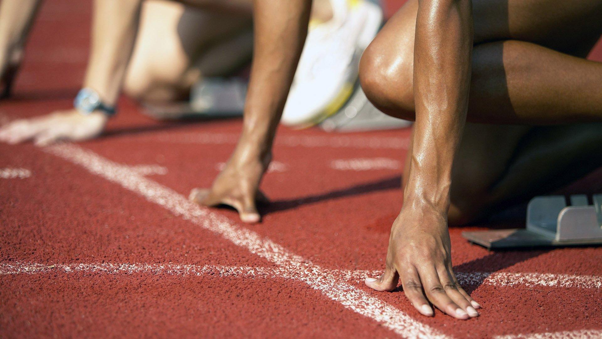 约基奇轰40分27篮板10助攻!丹佛高原再现上古神兽级表演,掘金主场力克强敌